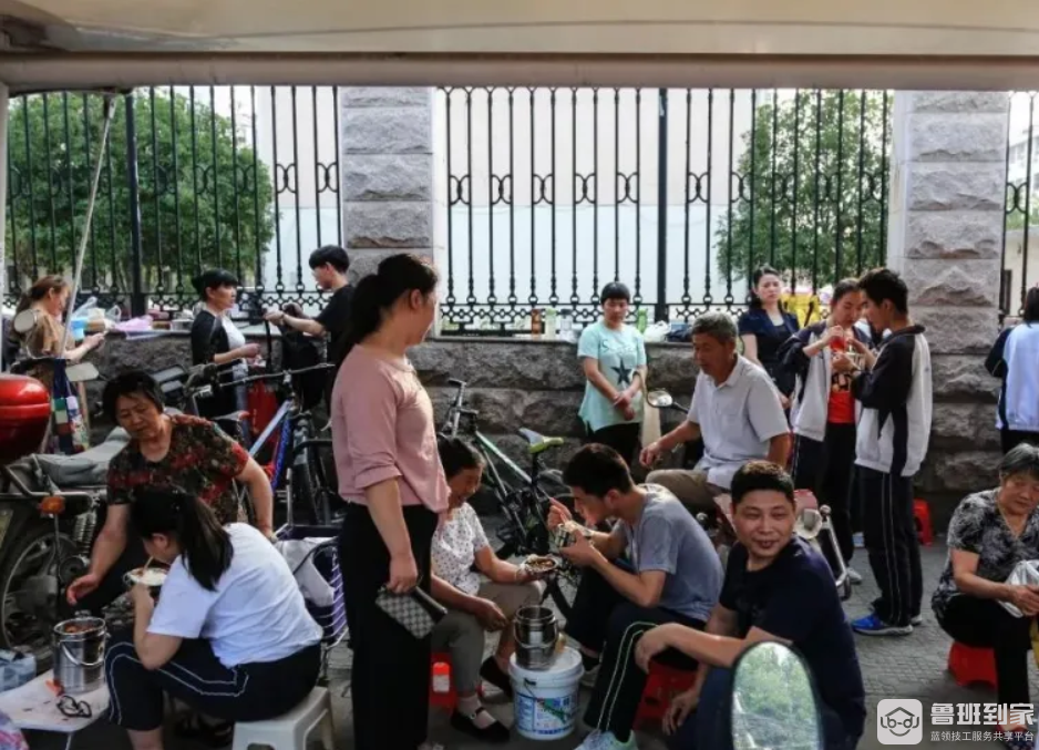 从车间工人到蓝领师傅！鲁班到家一位陪读爸爸的故事