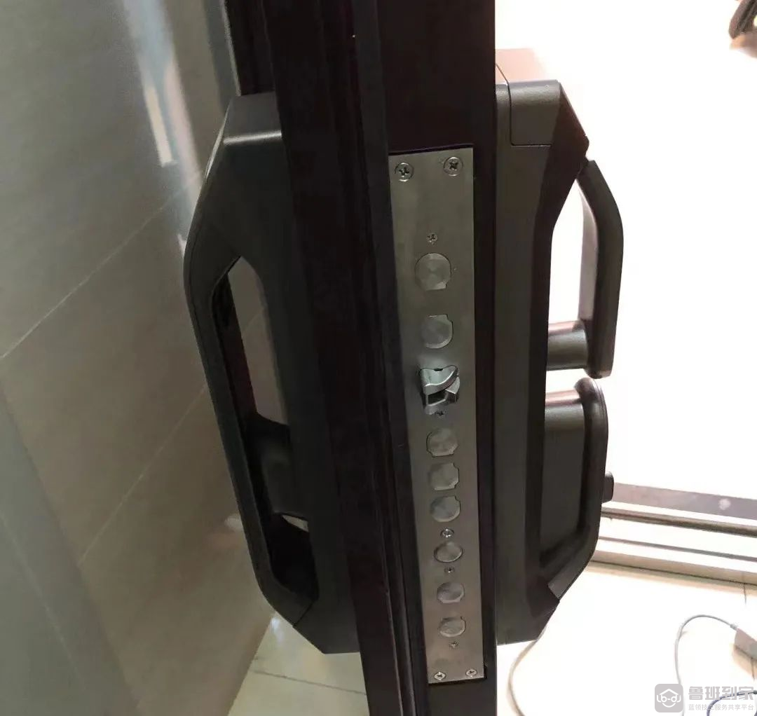 撸起袖子加油干，为美好生活努力奋斗，鲁班到家冯师傅的故事