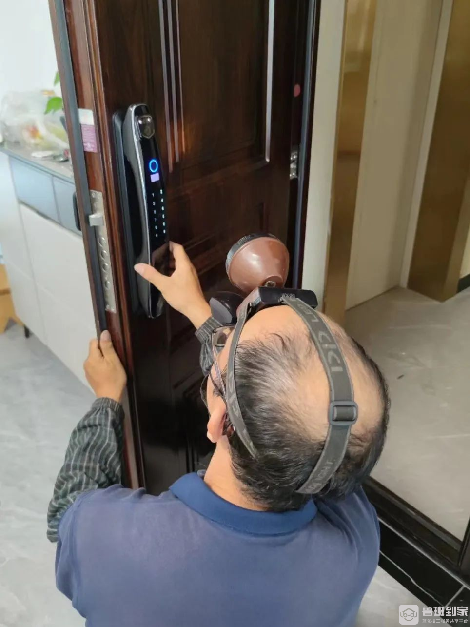 门店经营遇困境，鲁班到家李师傅的锁具店却做到了扭亏为盈！
