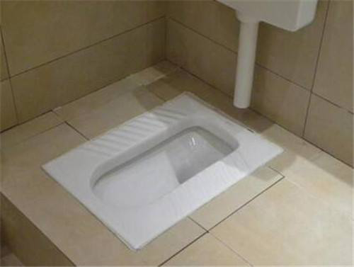 蹲便器故障维修