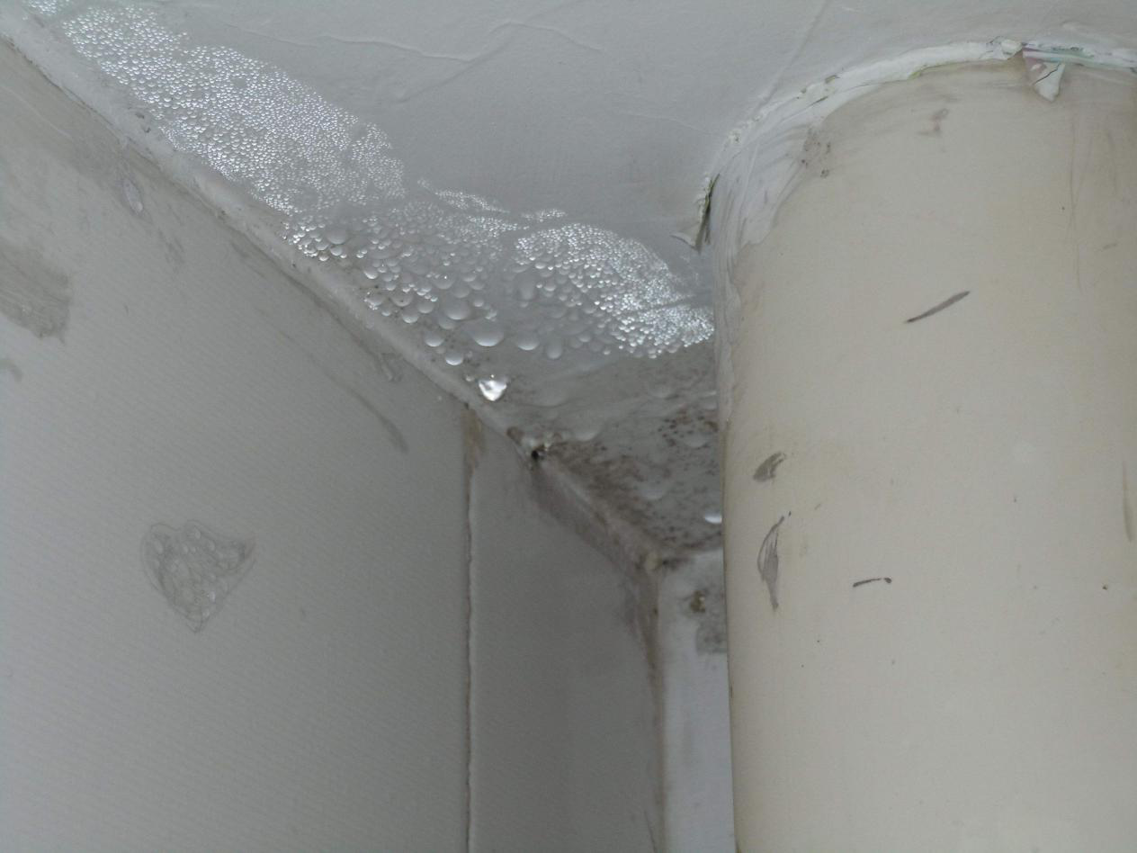 卫生间管道渗水