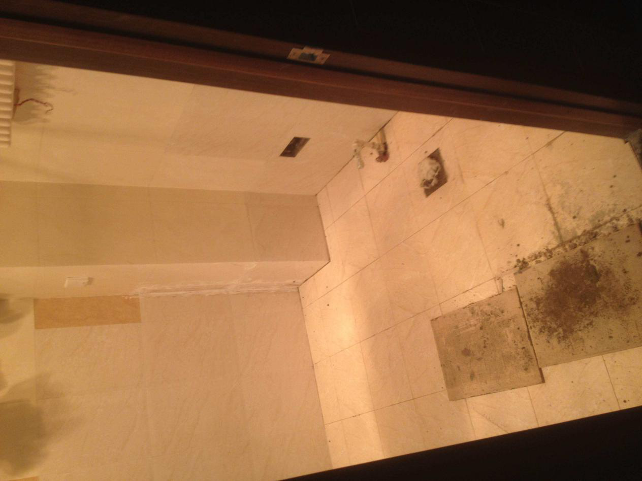 卫生间漏水维修