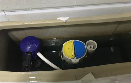 马桶进水阀