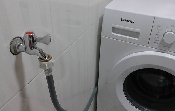 洗衣机进水口