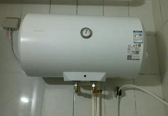 电热水器拆卸怎么放水