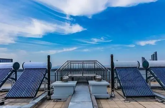 太阳能溢流口漏水什么原因