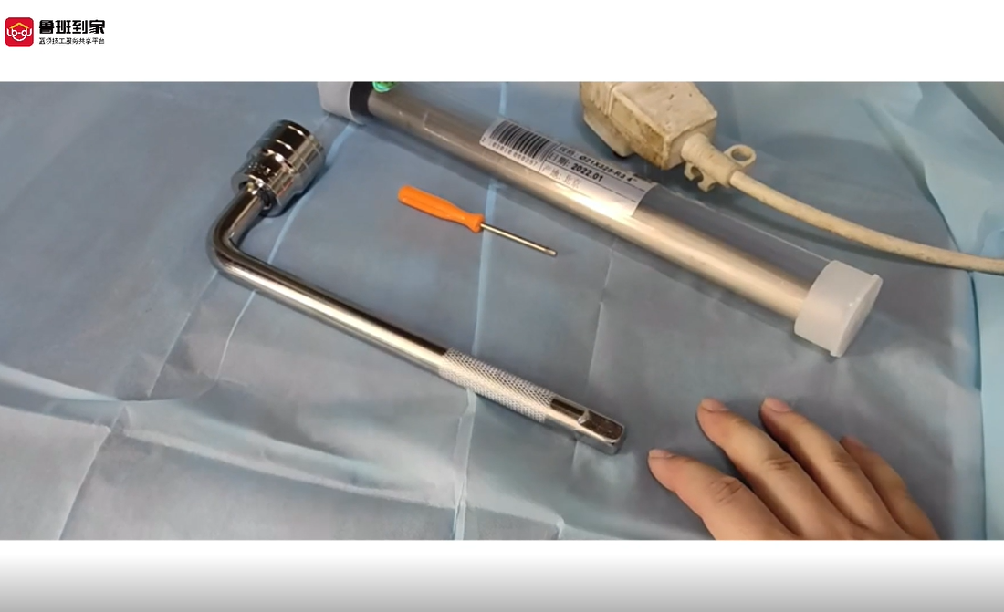 储水式电热水器